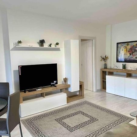 Appartamento Luminoso Domus Eur Rom Exteriör bild