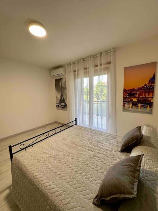 Appartamento Luminoso Domus Eur Rom Exteriör bild