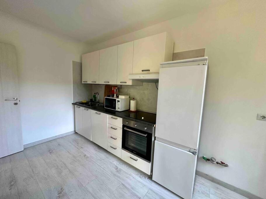 Appartamento Luminoso Domus Eur Rom Exteriör bild