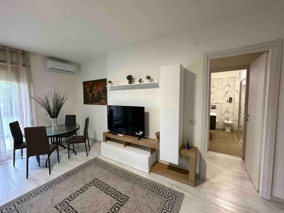 Appartamento Luminoso Domus Eur Rom Exteriör bild